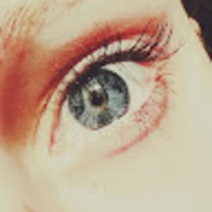 Meet your Posher, Michaela